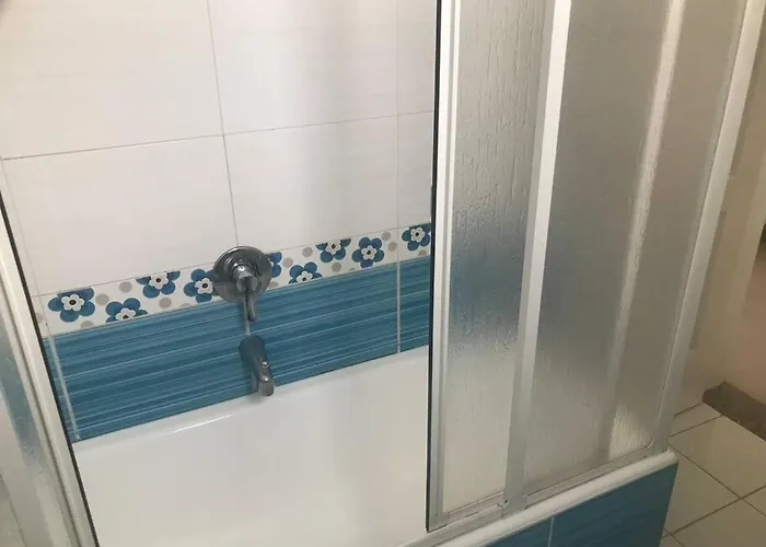 Very Luxury *